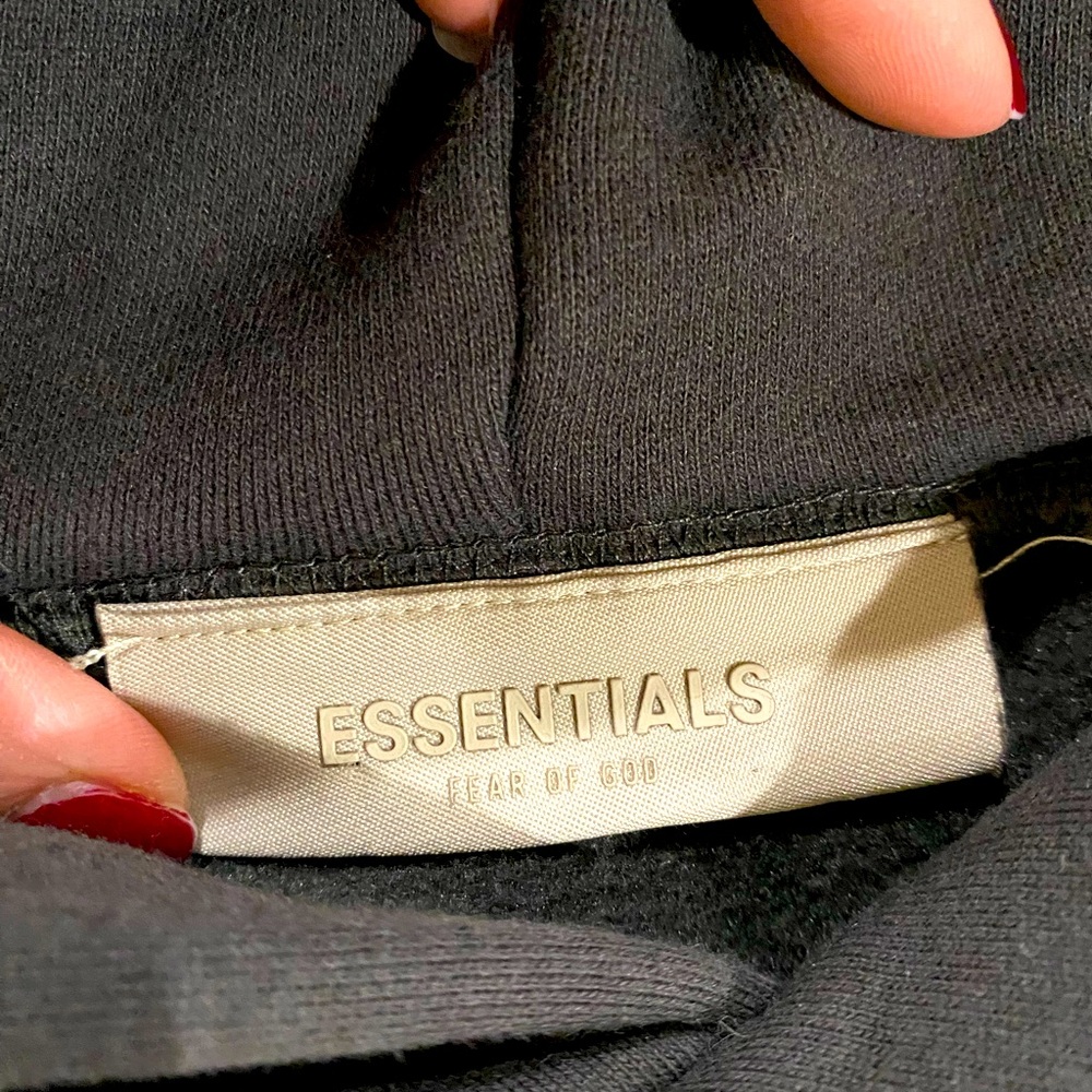 Essentials Hoody - Picture 3 of 4